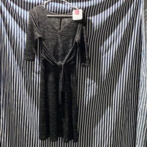 Maternity dress 3/4 sleeves NWT